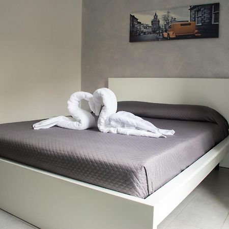 Appartamento Comodo 10 Min Da Centro تورينو المظهر الخارجي الصورة